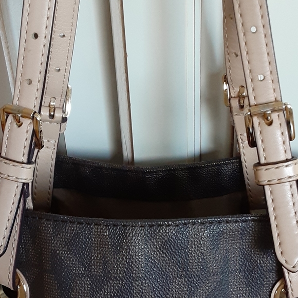 Michael Kors EW Jet set tote - Picture 4 of 8